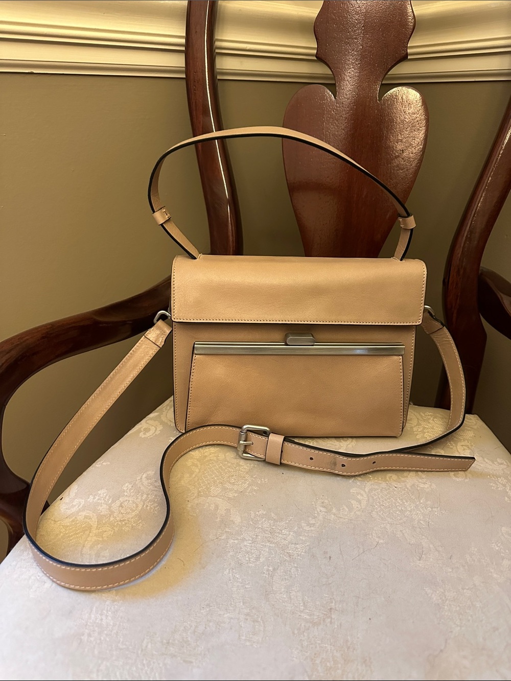 Lia Numa Italian leather like new convertible crossbody made in Italy